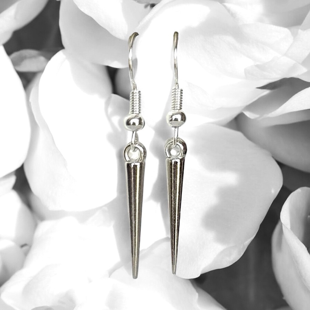 5 For $25💫Silver Punk Spike Dangles Earrings